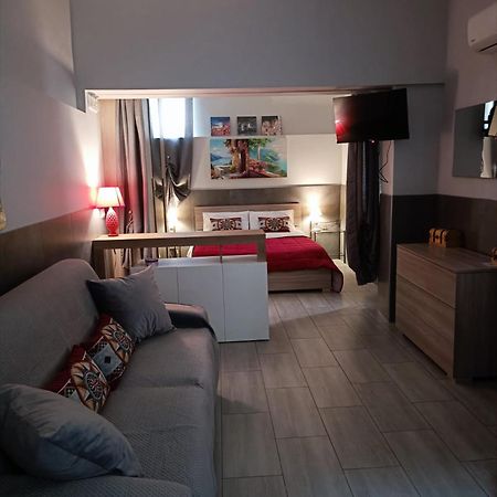 Il Piccolo Scrigno Apartment ปาแลร์โม ภายนอก รูปภาพ